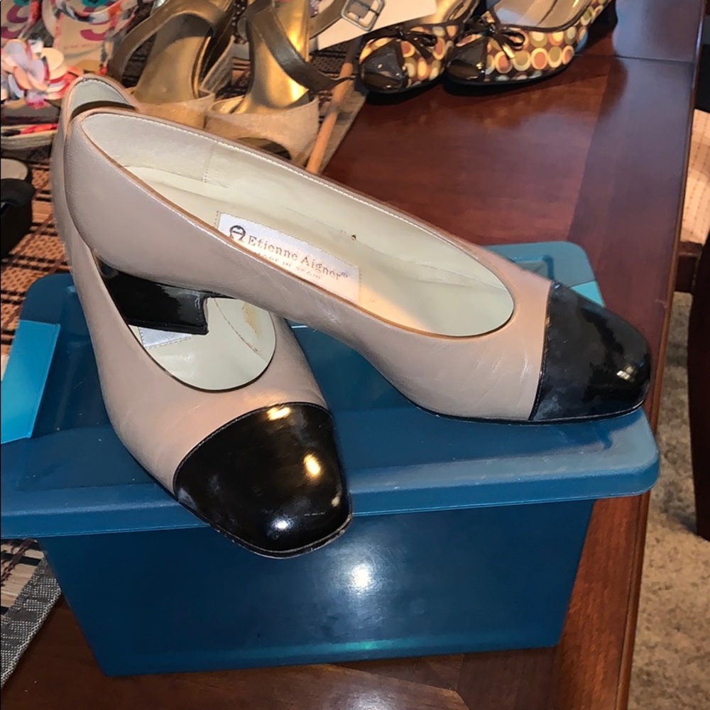 Shoes - Picture 6 of 6